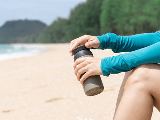 Banner image of article on 15 Best Healthy Beach Snacks: MaryRuth’s Recommended Snacks for Summer