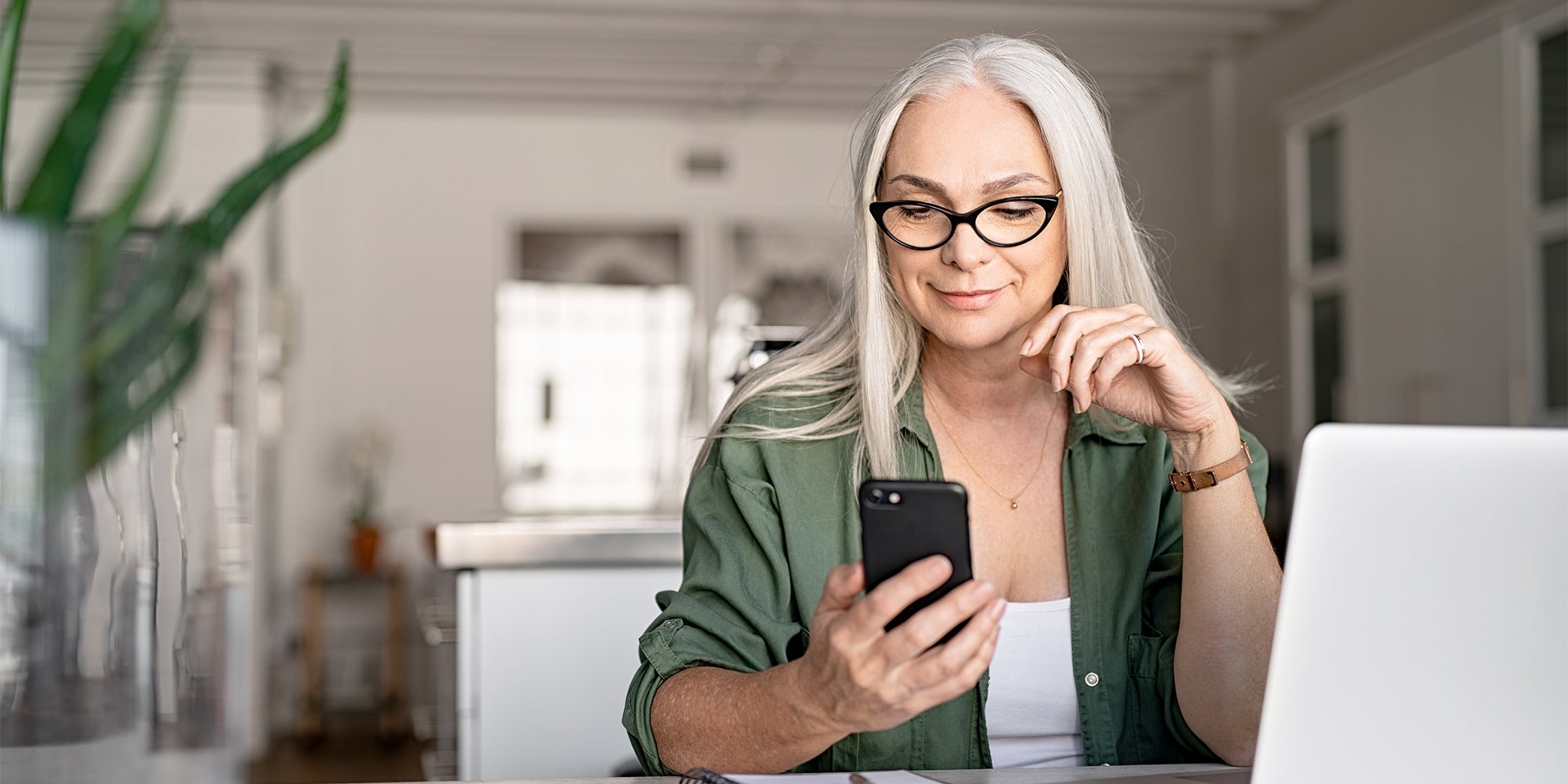 Tips for Mindful Technology Use During Summer Months